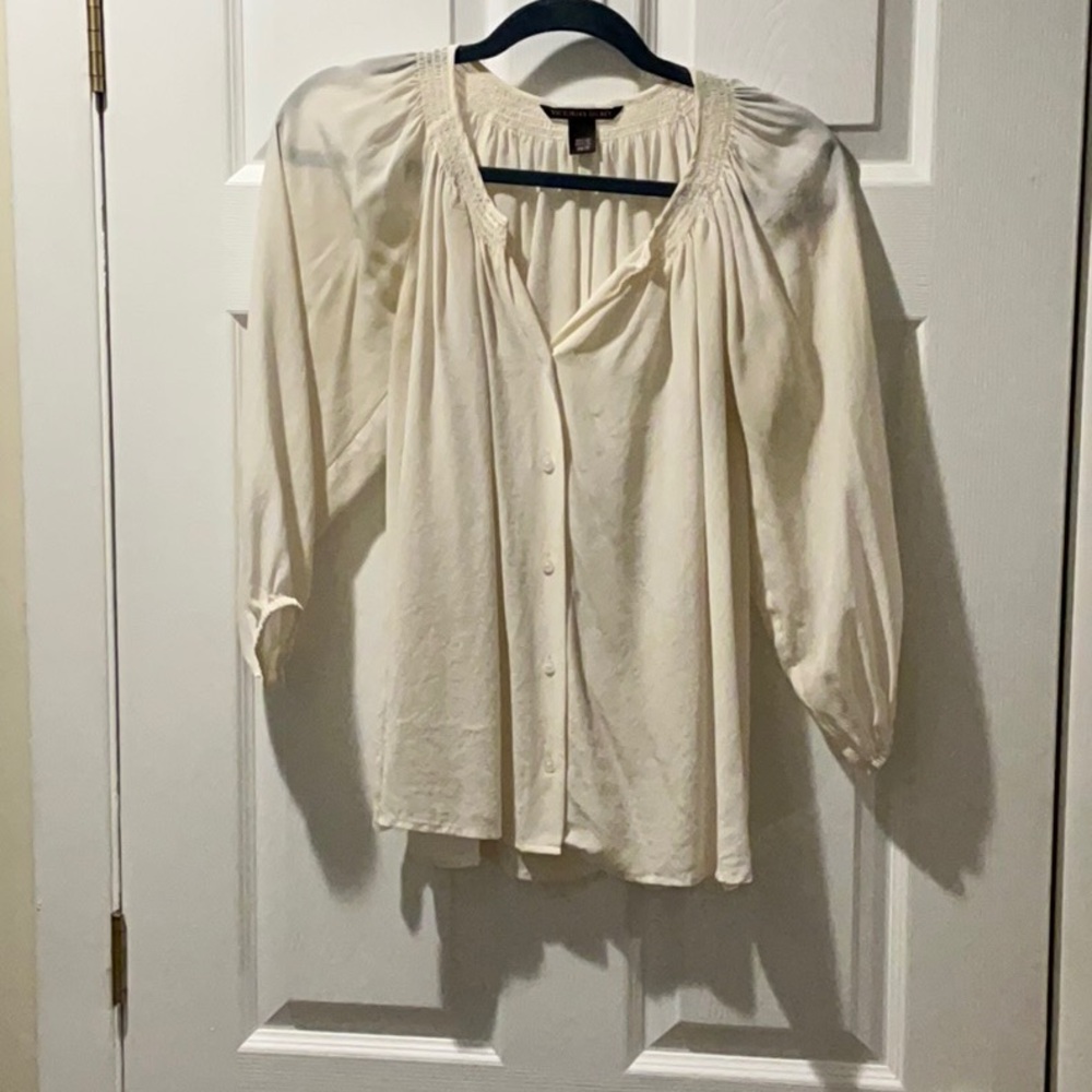 Victoria's Secret Cream 3/4 Sleeve Blouse with Puff Sleeves Size XS/TP
